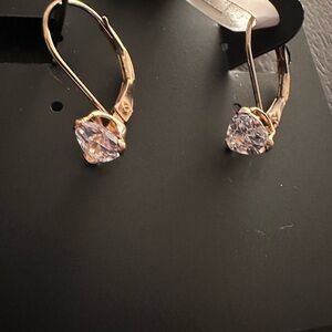 14 kt gold and cz earrings